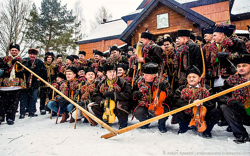 lyzhnyj-tur-na-bukovel-guczulskaya-svadba