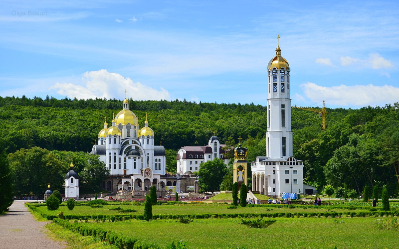 zarvanicza-zazdrost-tyutkiv